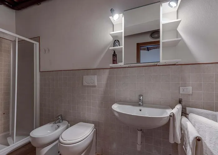 Ospitalita Diffusa Bed & Breakfast 4*