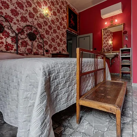Bed & Breakfast Vedetta Townhouse - E Nel Centro Storico By Be Vedetta